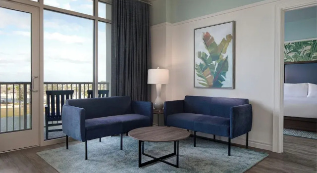 Четырёхместный люкс Hotel Eastport