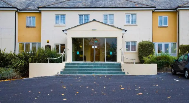 Трёхместный номер Standard Mercure Newbury West Grange Hotel