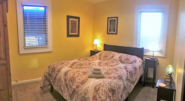 Tudor in the Downtown Historic District 6Br Home