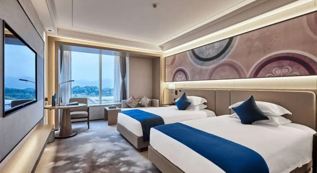 Двухместный номер Deluxe Howard Johnson by Wyndham Tianxiaqiguan Hotel Xingwen