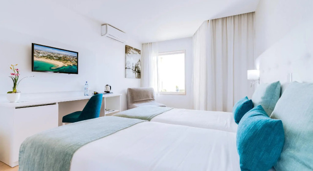 Двухместный номер Superior Auramar Beach Resort
