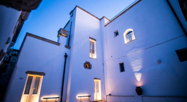 Corte di Bonifacio - Luxury Suites, Book Hotel Hoteller i Casarano med parkering, Parkering