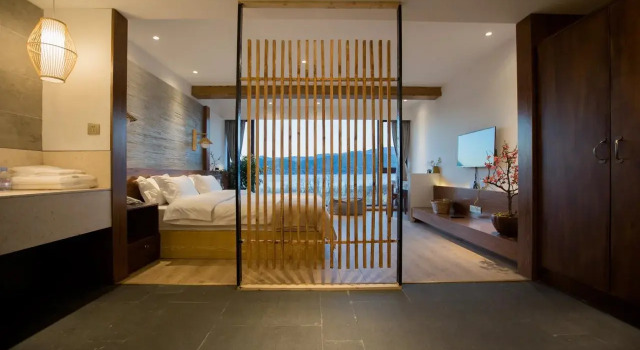 Lugu Lake Er San hotel