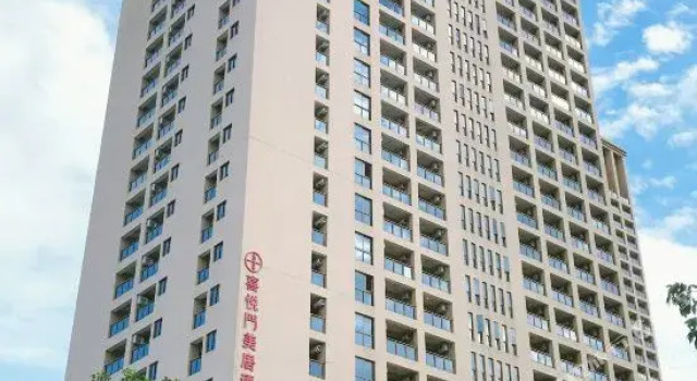 Joy Gate Mercure Hotel
