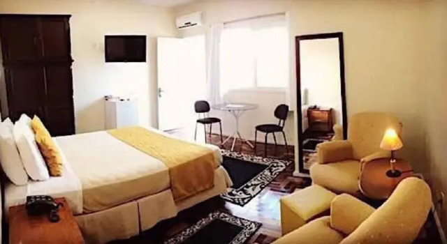 Полулюкс с балконом Hotel Ibiá