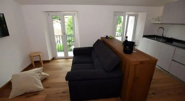 Queen House Cernobbio, Book Hotel Hotels in Cernobbio with Parking, Parking