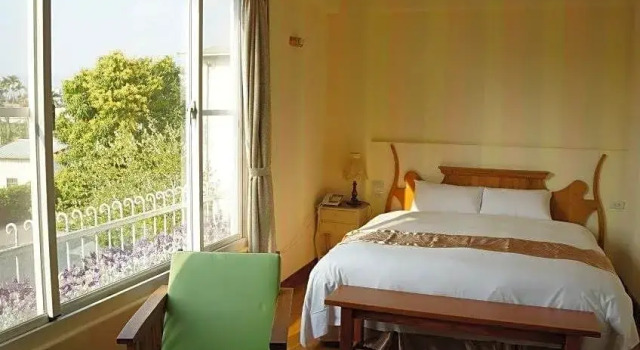 Smile Food Spa Bed and Breakfast