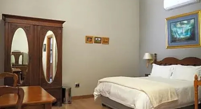 Люкс Hobbit Boutique Hotel