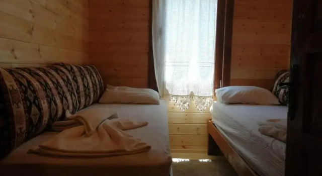Люкс Deluxe Sakin Vadi Winehouse