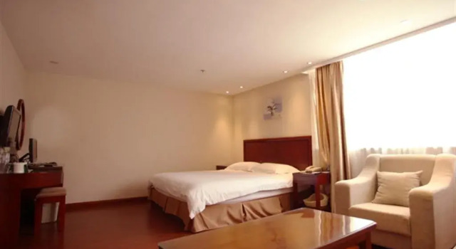 GreenTree Inn Jiangsu Nanjing Jiangning Southeast University Express Hotel, Book Hotel Hotels in Jiangning with Parking, Parking