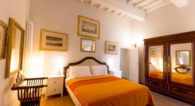 Borgo Pinti Suites Le Stanze dei Nobili, Забронировать Отель «постель и завтрак» Отели Флоренции с завтраком, рядом с Базилика Санта-Кроче, Завтраки