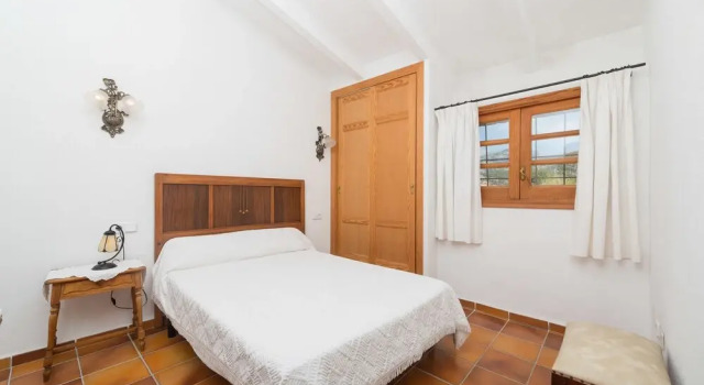Ausella, Book Hotel Selva 