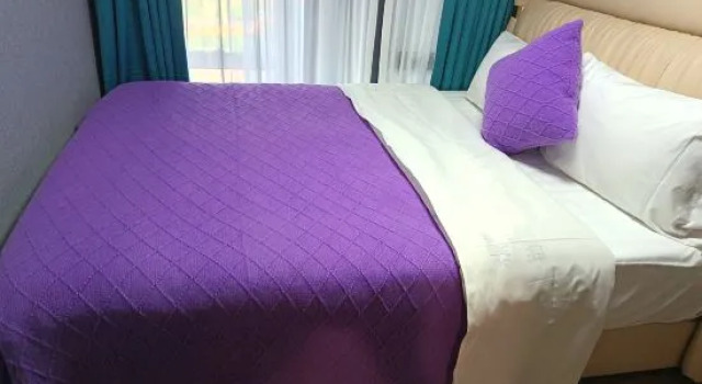 Семейный люкс Мансарда с 2 комнатами Xunweiju Homestay (Shunde OCT Harbour Plus)