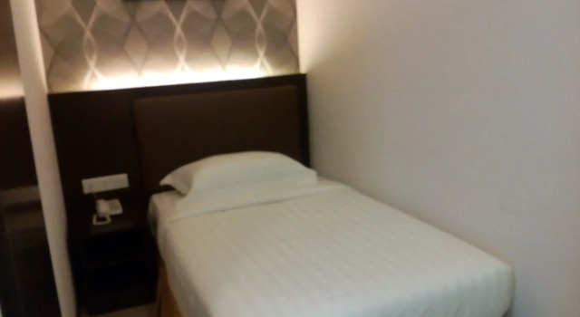 Sunrise Hotel, Забронировать Отель Отели Петалинг-Джая с парковкой, рядом с Университет Малайя, Парковка