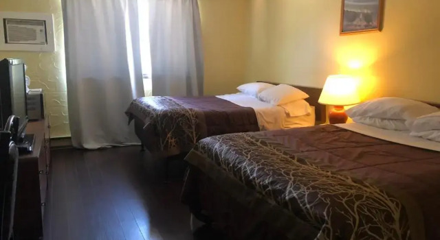 Четырёхместный номер Standard Villagers Inn