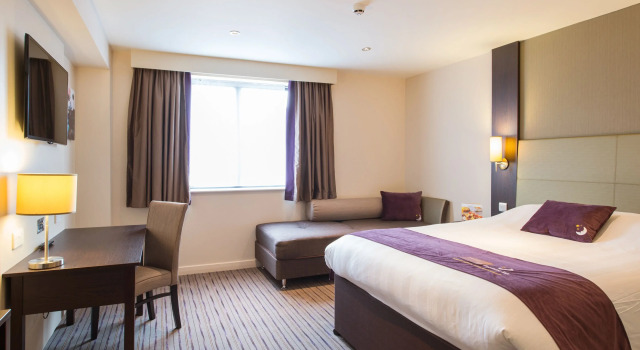 Premier Inn Basingstoke Town Centre, Rezervați Hotel Basingstoke Hampshire