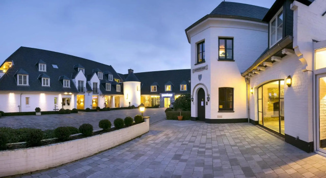 Best Western Premier Hotel Weinebrugge, Rezerwuj Hotel Hotele w Bruksela z parkingiem, Parking