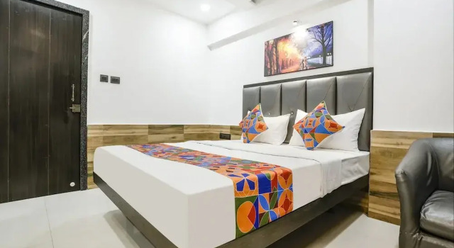 FabHotel Prestige Elite - Nashik Road, Забронировать Отель Отели Насик 3 звезды, 3*