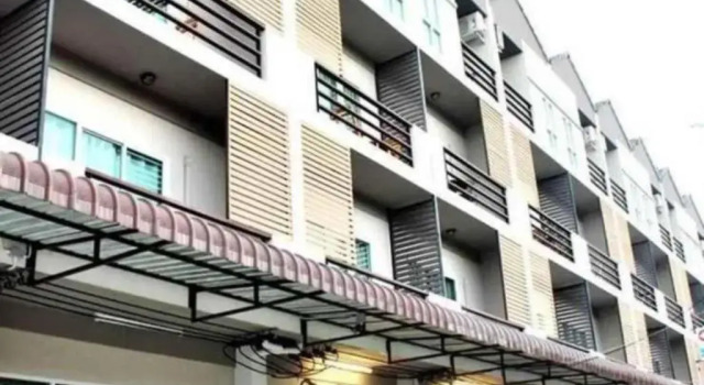 Be Rich Hotel, Забронировать Отель Недорогие отели Бангсэн, недорого