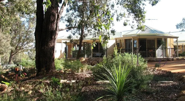 Lakeview Lodge, Buchen Sie Hotel Stoneville Western Australia