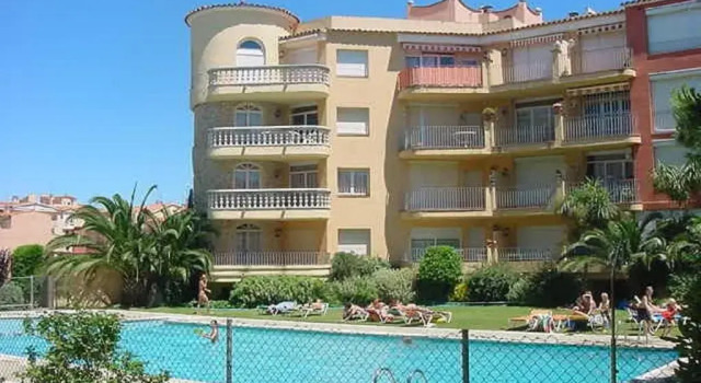 Апартаменты 1003 Piso con vista al mar Empuriabrava