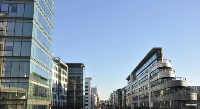 Les Studios De La Place, Rezerwuj Hotel Hotele w Rhône z parkingiem, Parking