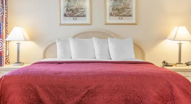 Номер Standard Quality Inn Effingham North