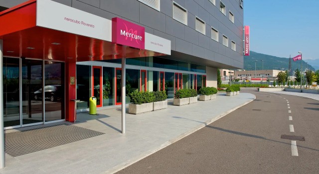 Mercure Nerocubo Rovereto, Забронировать Отель Роверето Vallagarina