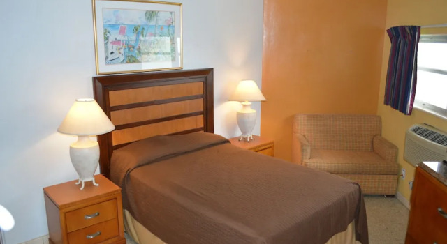 Номер Standard Tropicana Motel Wauchula
