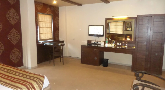 Люкс Matrix Inn Business Hotel