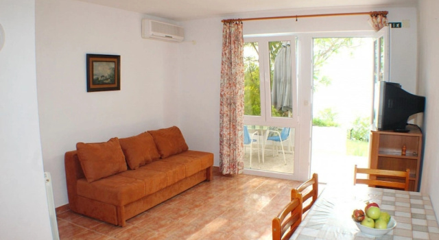 Apartments Sea View