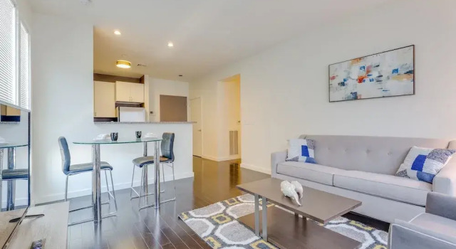 Peachtree Apartments by Avalon Suites