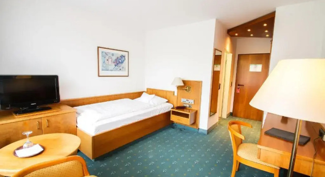 Одноместный номер Deluxe с балконом Hotel Fontana