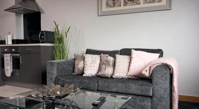 Victoria Mills Apartment