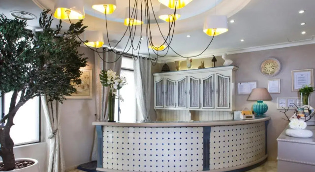 Hôtel Daumesnil - Vincennes