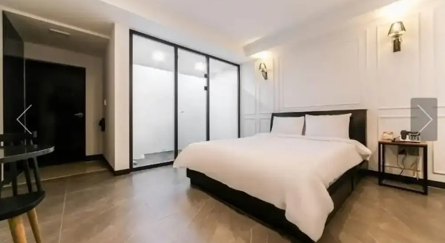 Elysee Hotel