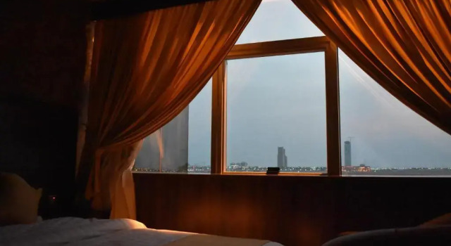 Burj Al Faris