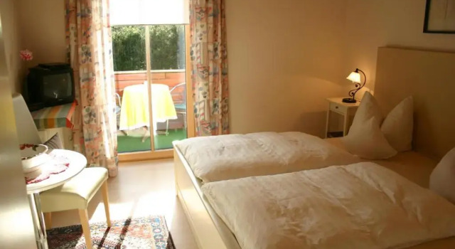 Номер Standard Pension Hoisl