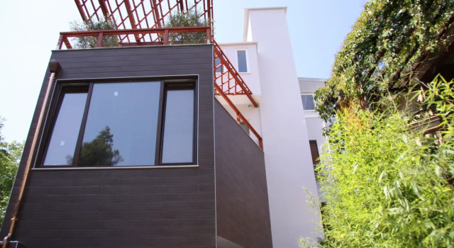 ART Hostel & Apartments