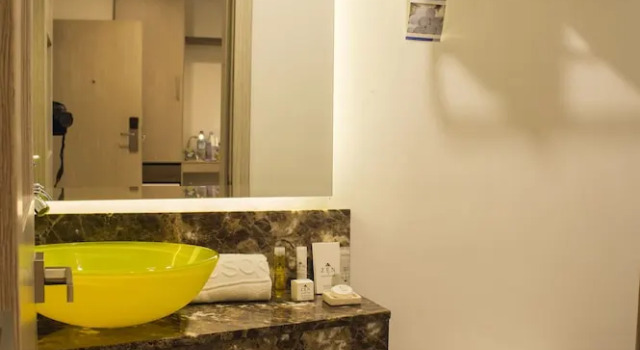 Полулюкс Hotel Toscana Plaza
