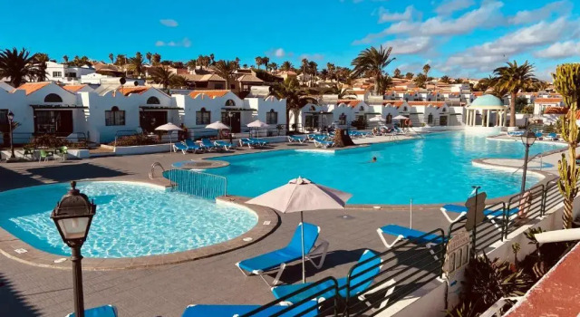 Апартаменты Casthotels Fuertesol Bungalows