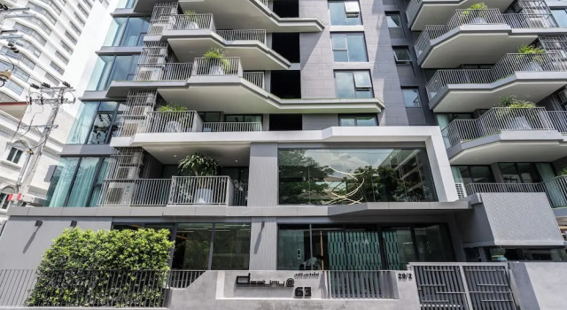 Destiny63 Ekamai Apartment