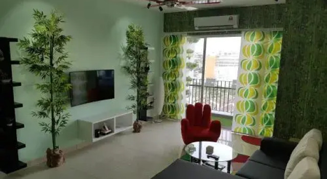 Garden Apartment at Zenith