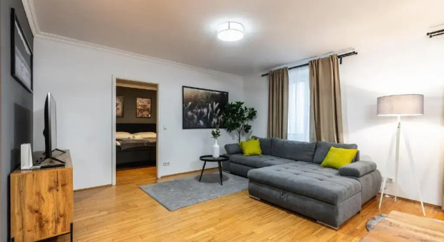 Апартаменты Central living in modern and spacious apartment