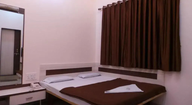 Двухместный номер Standard Hotel Royal Residency Executive