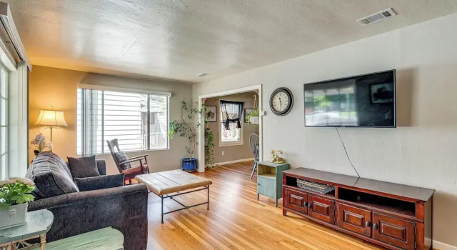 Коттедж < 1 Mi to Oakland A's Park: West Sacramento Home