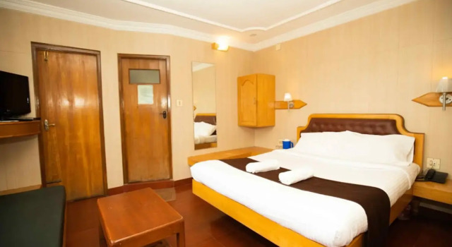 Lazo Silver Lake , Ooty, Забронировать Отель Отели штата Тамилнада 3 звезды, 3*
