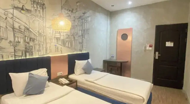 Deluxe Twin room Hotel Pantes Candi Semarang