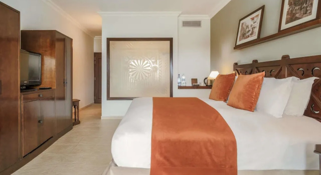 Двухместный номер Deluxe с видом на бассейн Sofitel Agadir Royal Bay Resort