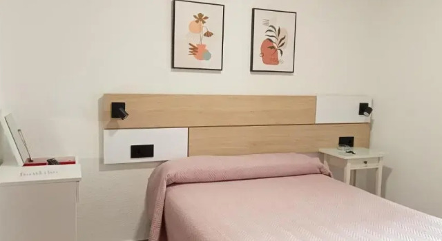 Двухместный номер Standard с балконом Hostal Bahía
